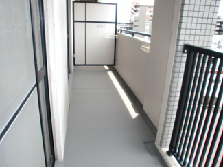 【バルコニー】