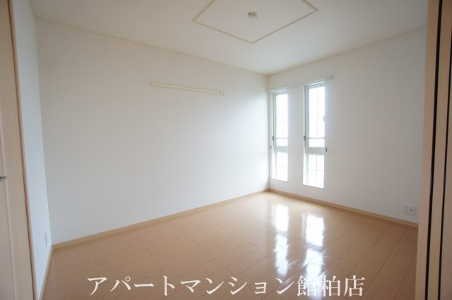 カーサ大井Cの洋室