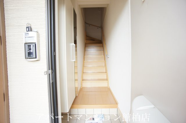 カーサ大井Cの玄関