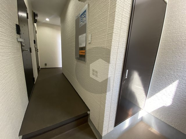 F asesiaグロリアのロビー