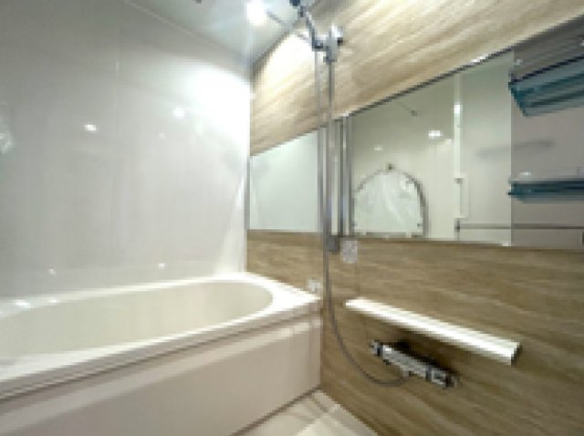 ライオンズガーデンヒルズ戸塚【仲介手数料無料】ペット可♪の浴室