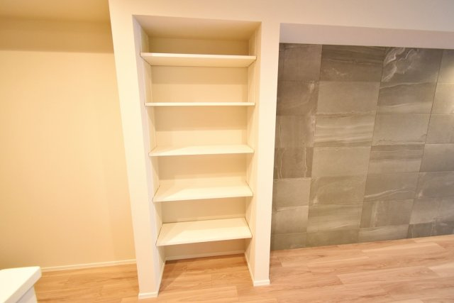 ヘーベルメゾン甲子園の居間・リビング