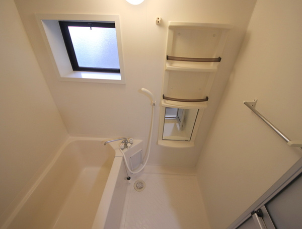 アゼリオ学園前Ｂ棟の浴室