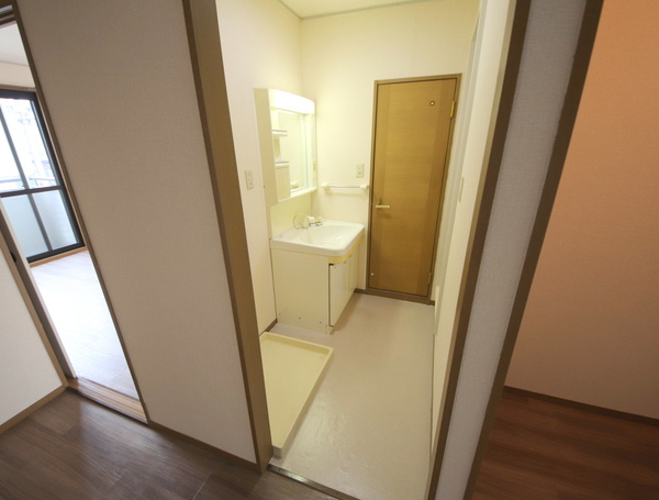 アゼリオ学園前Ｂ棟の洗面所