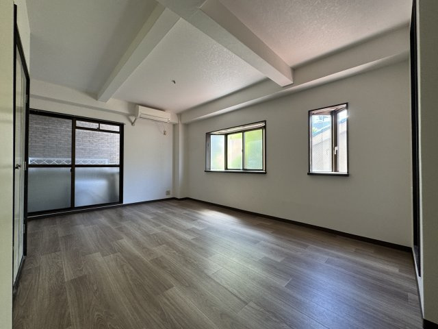 グレースハイツの居間・リビング