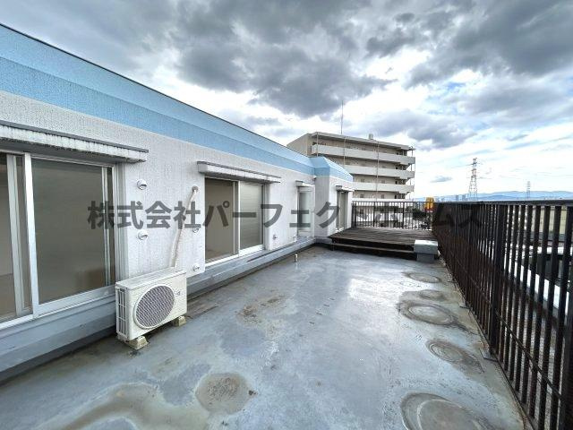 グランパティオ枚方のバルコニー