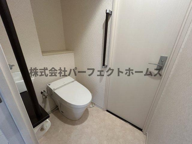 グランパティオ枚方のトイレ|コンパクトで使いやすいトイレです
