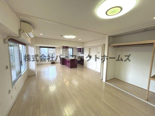 グランパティオ枚方の居間・リビング|ゆったり過ごせるリビングです