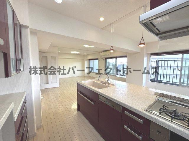 グランパティオ枚方のキッチン|キッチンでお料理をお楽しみください