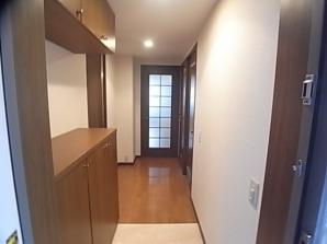 グランパレ北野ハンター坂の玄関