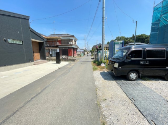 新築戸建・建売　太田市下田島町　全2区画の前面道路含む現地写真|前面道路西側4.0ｍ