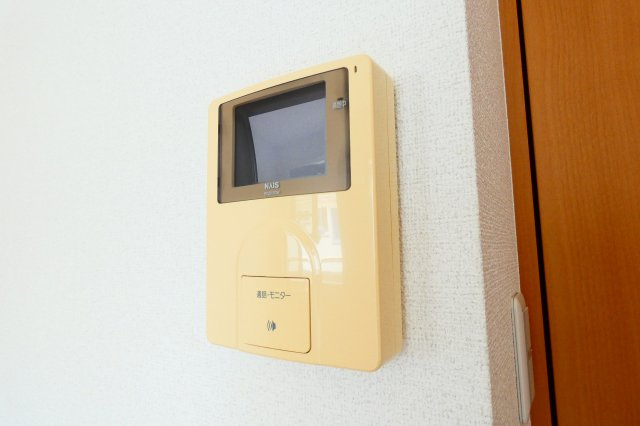 【セキュリティ】 | 来客者を一目で確認できるので安心ですね。