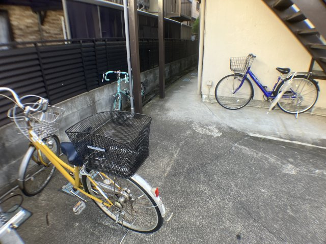 ブライズⅠの駐車場