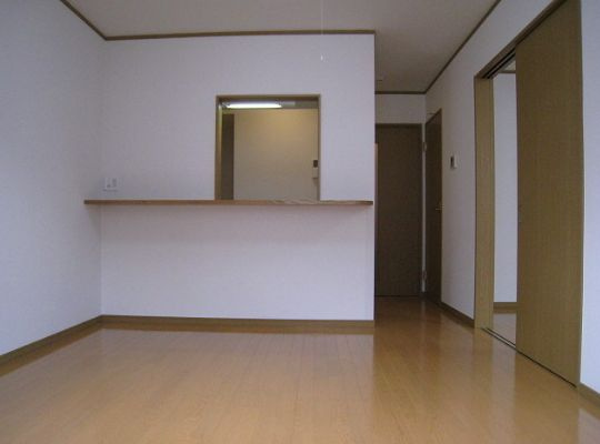 アムールルネの居間・リビング