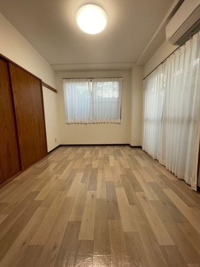 徳和ハイツの寝室