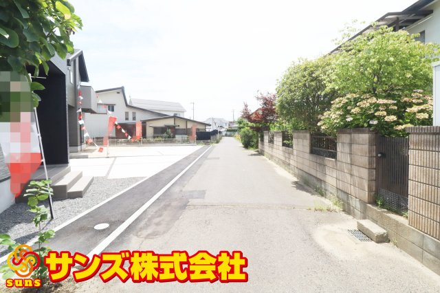 郡山市静町6期　　　  １号棟　　　大成小学校、郡山第７中学区　の外観|西側前面道路