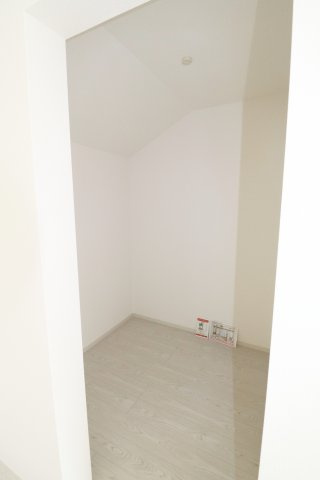 郡山市静町6期　　　  １号棟　　　大成小学校、郡山第７中学区　の収納