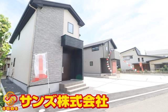 郡山市静町6期　　　  １号棟　　　大成小学校、郡山第７中学区　の外観|北西側から見た駐車場を含む外観