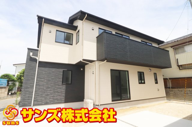 郡山市静町6期　　　  １号棟　　　大成小学校、郡山第７中学区　の外観|南側から見た外観