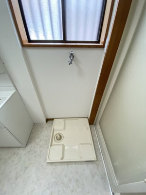 【設備】 | 清川平屋貸家 | 洗濯機置き場