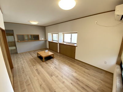 【居間・リビング】 | 清川平屋貸家 | LDK17帖♪掘りごたつ付♪