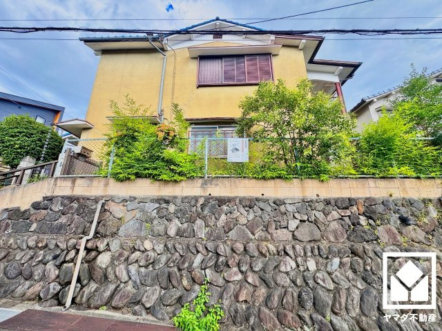 八幡市橋本栗ケ谷の外観