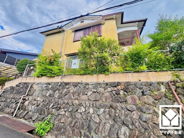 八幡市橋本栗ケ谷の外観