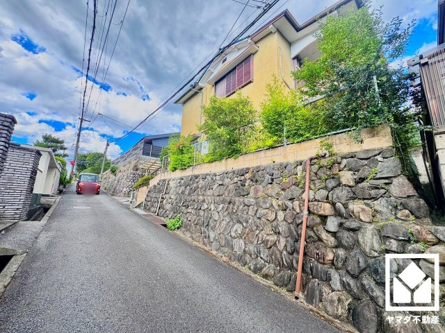 八幡市橋本栗ケ谷の外観