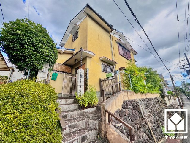 八幡市橋本栗ケ谷の外観