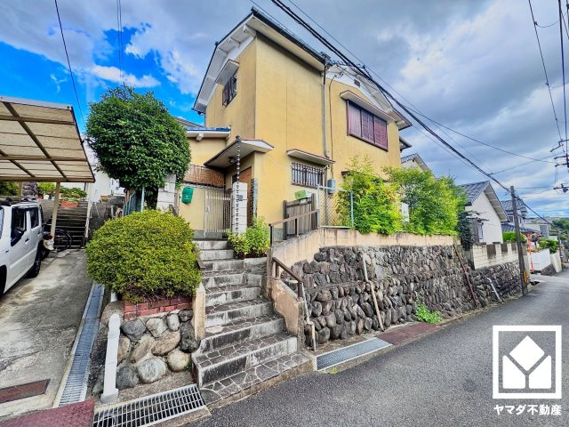 八幡市橋本栗ケ谷の外観