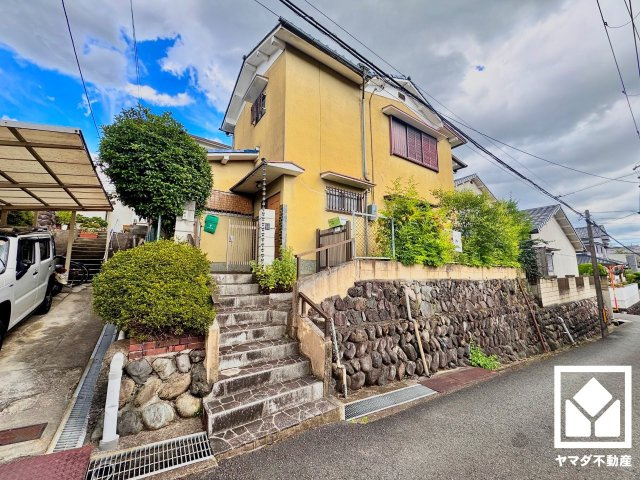 八幡市橋本栗ケ谷の外観