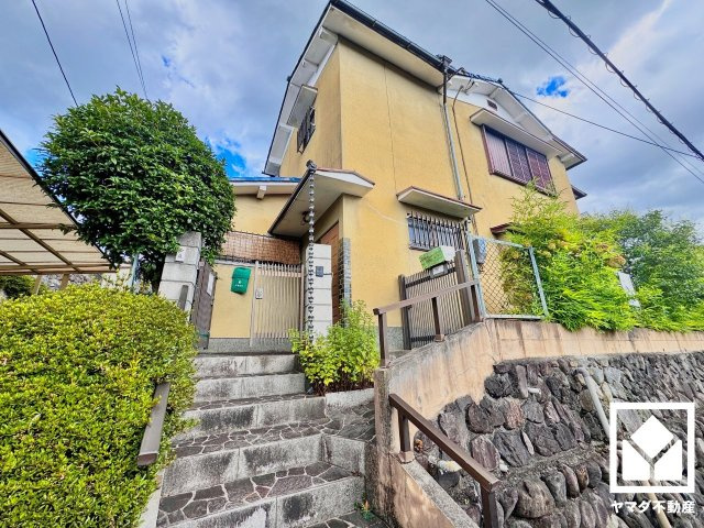 八幡市橋本栗ケ谷の外観