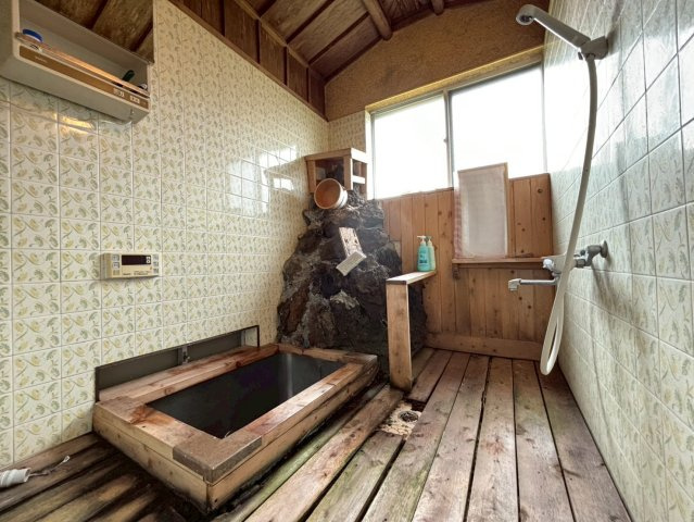 八街市八街ほ　中古戸建の浴室