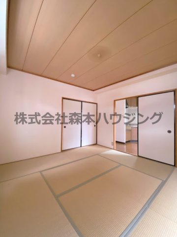 【和室】 | 　文夫ハイツⅡ | 柔らかい畳が心地よい和室