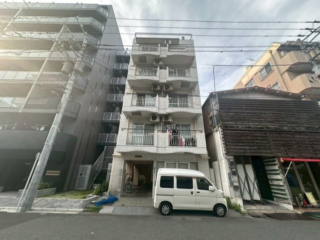 江東区毛利 １棟売りマンションの間取り