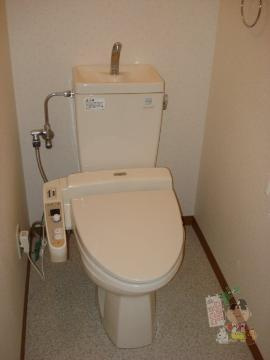 ノーブル西長瀬のトイレ|トイレ