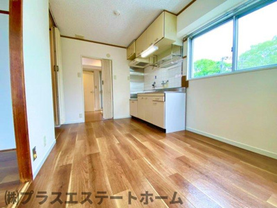 【居間・リビング】 | 湊川パークハイツ