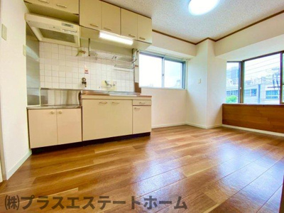 【居間・リビング】 | 湊川パークハイツ