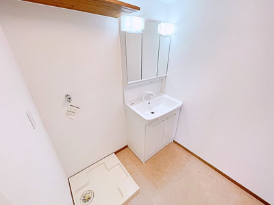 【洗面所】 | カーサソロチョウ【名古屋市賃貸・十六町】