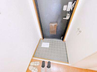 【玄関】 | カーサソロチョウ【名古屋市賃貸・十六町】