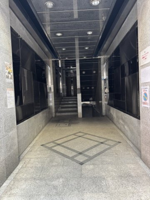 【エントランス】 | クリスタルタワーⅡ