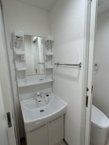 GOAビルの洗面所