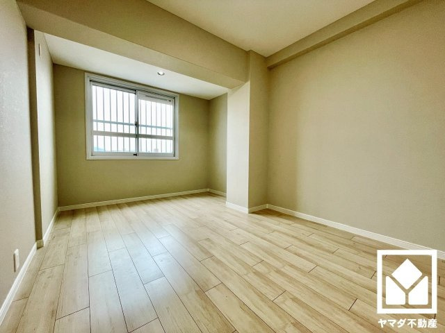 ファミール伏見Ｂ棟の寝室