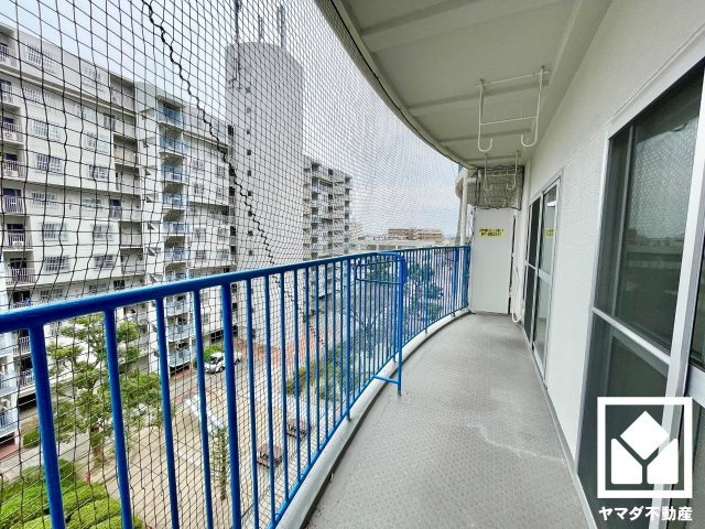 ファミール伏見Ｂ棟のバルコニー