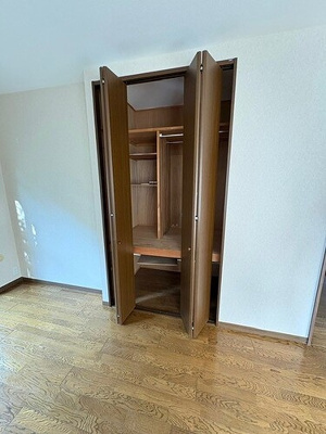 【収納】 | 高槻・阿武山九番街東２号棟 | クロゼット(洋室約7.4畳)