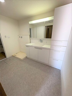 【洗面所】 | 高槻・阿武山九番街東２号棟 | 洗面化粧台