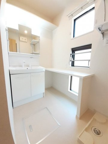 ＢＥＳＴ　ＨＯＵＳＥ　Ⅵの洗面所