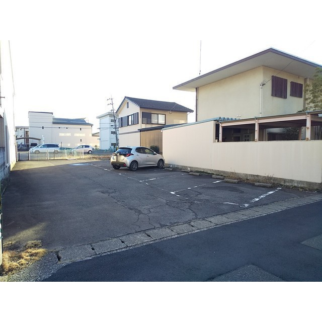 岐阜市北一色２丁目の駐車場の外観