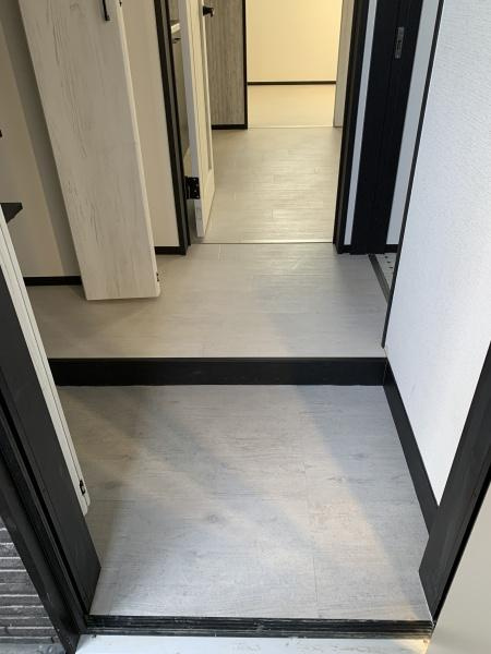 Lien大津新崎の玄関