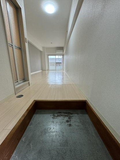 【玄関】 | サンレイクマンション